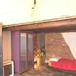 לינה וארוחת בוקר Solsicily קטאניה